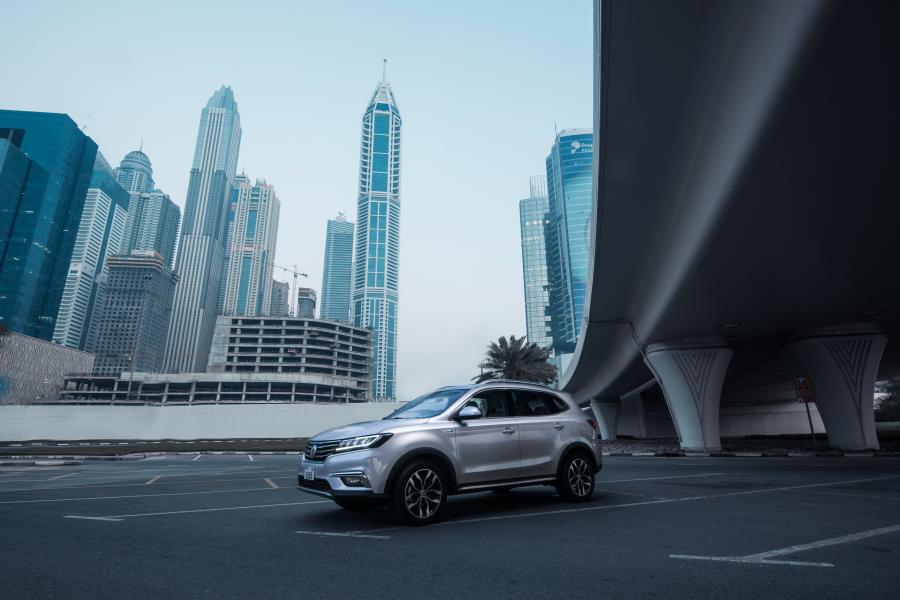  MG RX5 2020 года  (UAE) (фото 2 из 6)